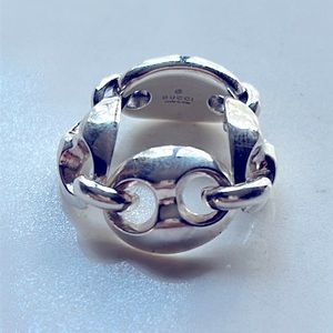 Gucci sterling silver horesbit ring. Never worn